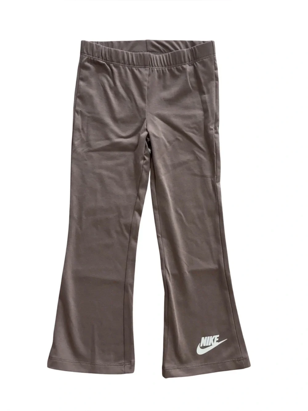 Nike details brand